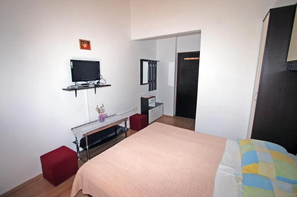 Room In Medulin With Terrace, Air Conditioning, Wifi 3488-7